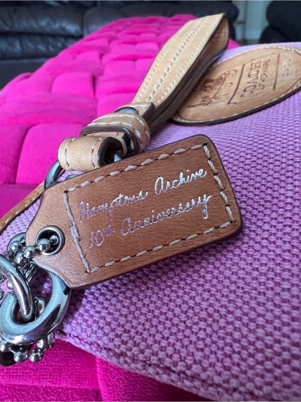 Coach LIMITED EDITION/ RARE Hampton Archive Kisslock wristlet - Picture 4 of 8